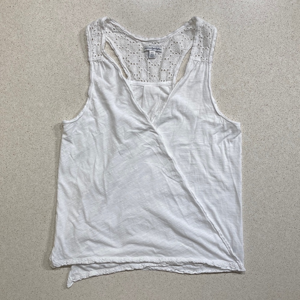 American Eagle Outfitters 100% Cotton Racerback Top with Lace Women’s size M